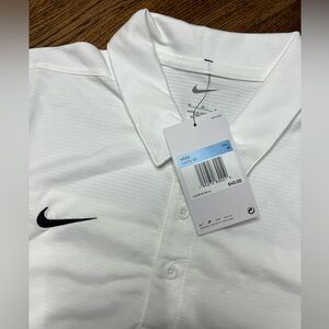 Men’s NIKE Football Polo -NWT Medium